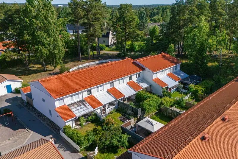 Semi-detached/terraced, 4 rooms, 115 m²
