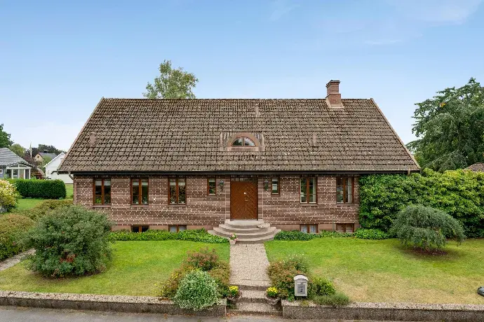 Bild 1 av 21 på Bergkullavägen