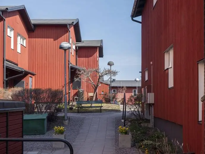 Bild 1 av 21 på Norrhamnsgränd 2