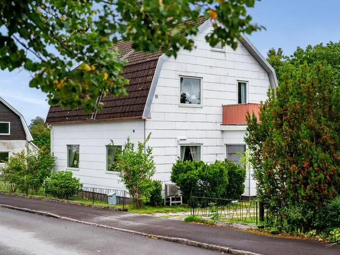 Bild 1 av 21 på Norra Långgatan 50
