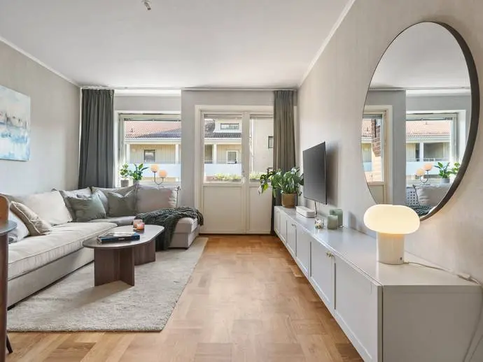 Image 1 of 21 of Storgatan 68A