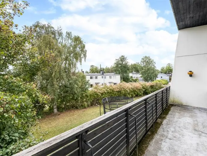 Image 1 of 15 of Orrvägen 1E
