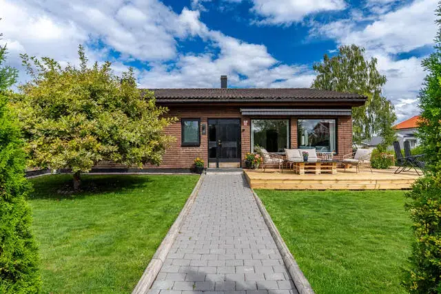 House, 5 rooms, 160 m² in Årsta