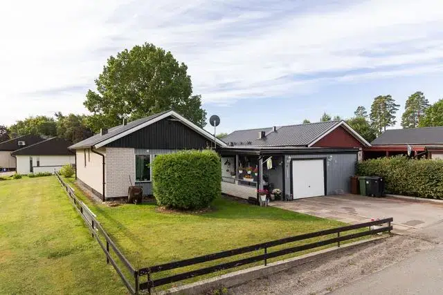 Semi-detached/terraced, 4 rooms, 108 m² in Tierp