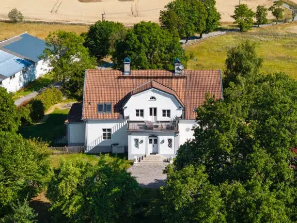 Gård, 680 m² i Stockholm