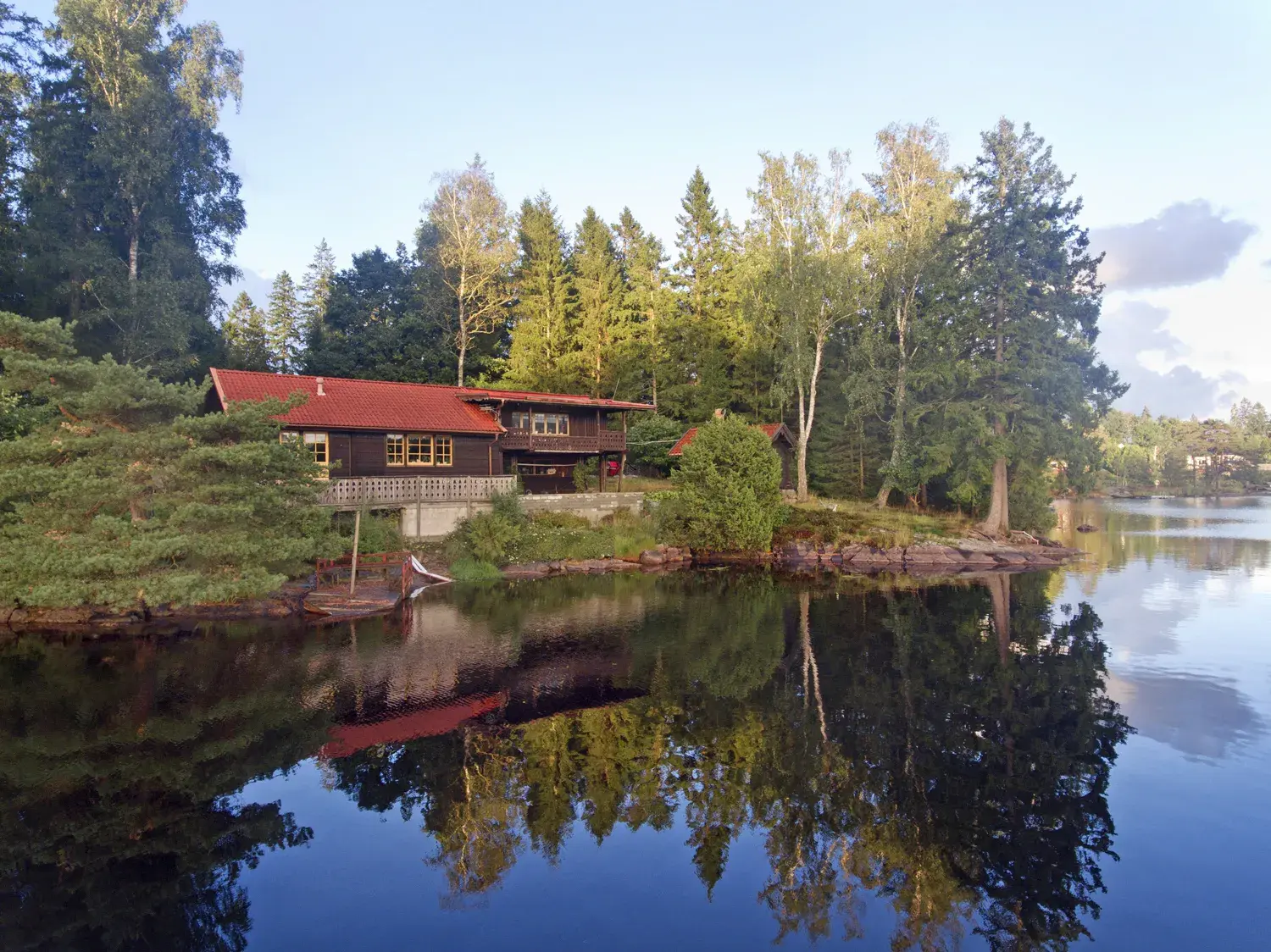 Bild 1 av 17 på Rundvägen 15