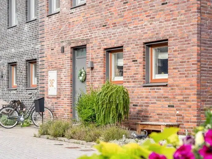 Apartment, 5 rooms, 118 m²