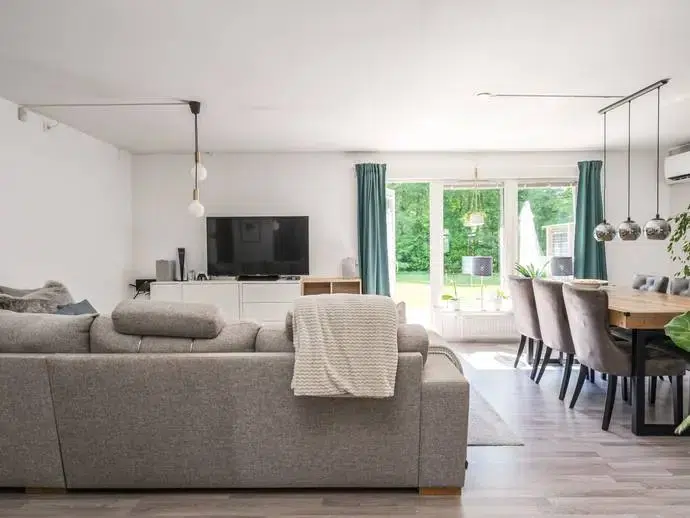 Semi-detached/terraced, 3 rooms, 86 m²