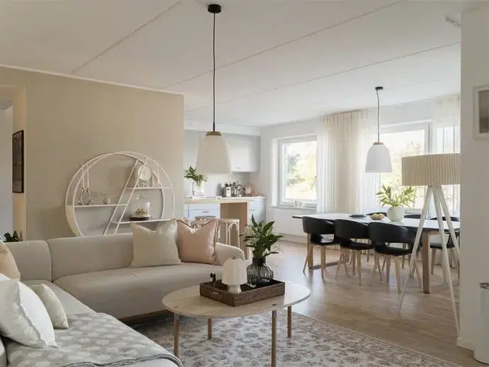 Apartment, 5 rooms, 110 m²