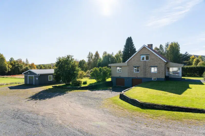 Villa, 6 rum, 142 m²