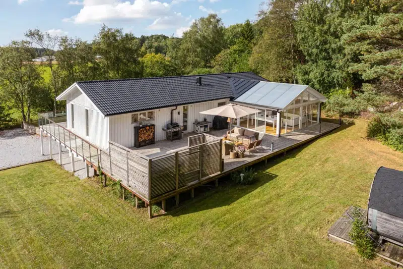 House, 7 rooms, 200 m² in Kungälv