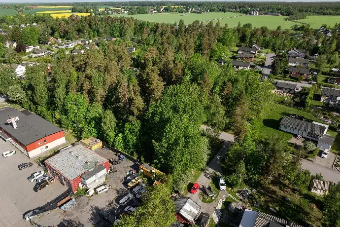 Image 1 of 8 of Anderbäck