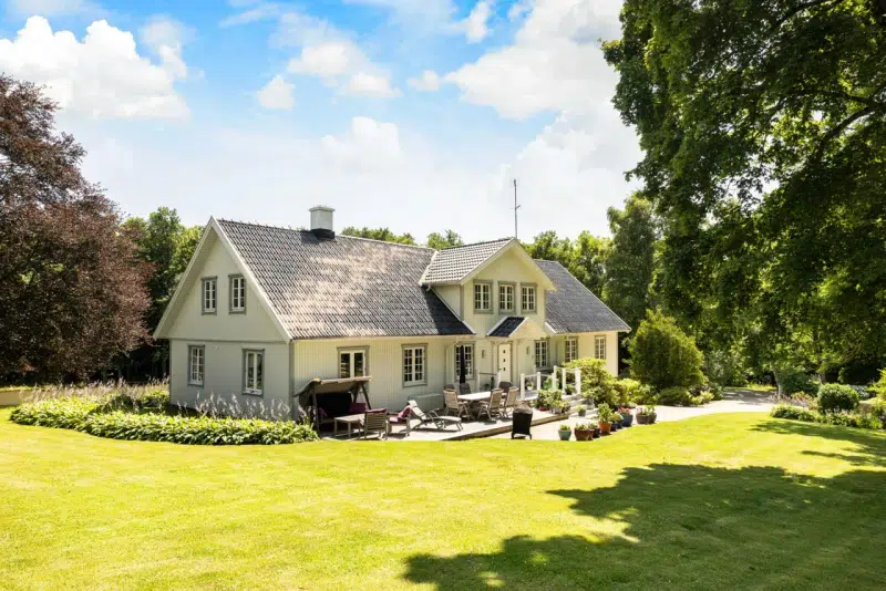 Villa, 7 rum, 290 m²