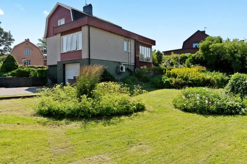 Villa, 6 rum, 111 m²