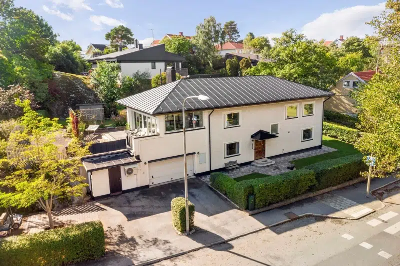 House, 8 rooms, 180 m² in Stockholm