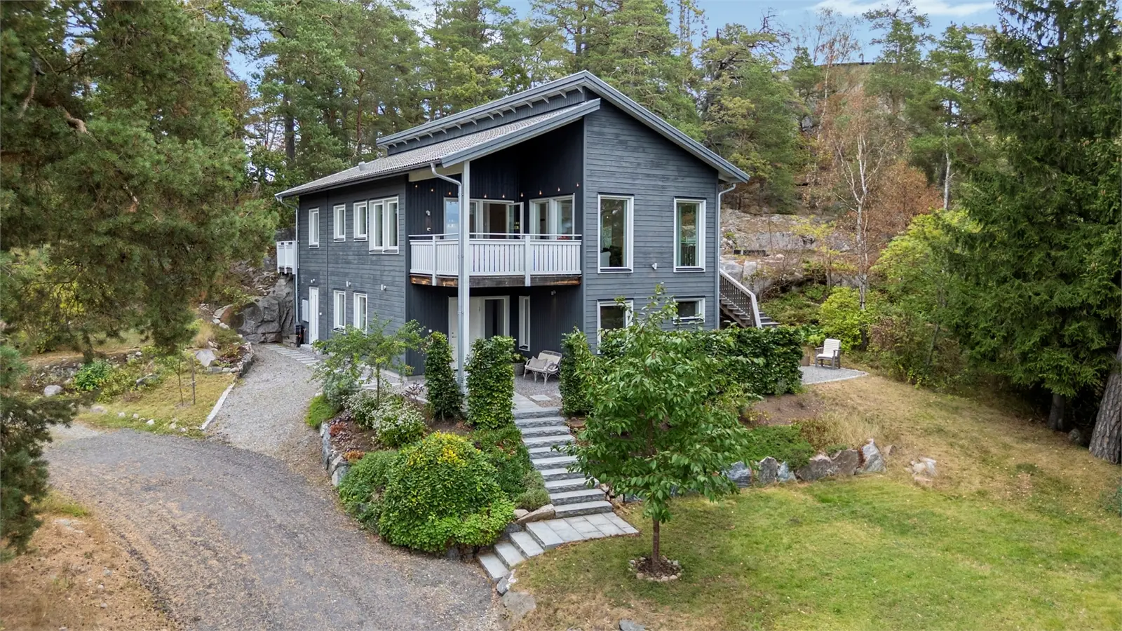 Bild 1 av 1 på Södra Åsvägen 17