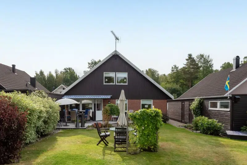 House, 5 rooms, 151 m² in Sköllersta 