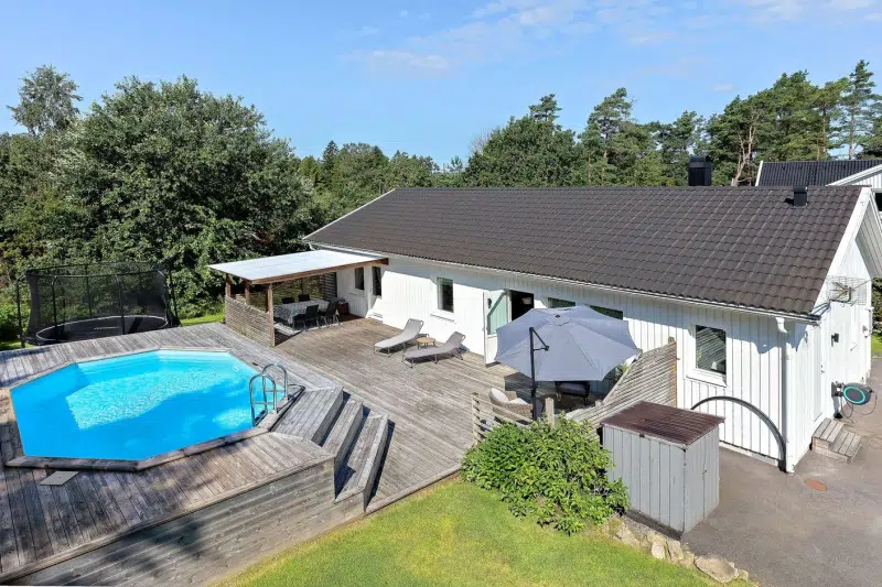 House, 5 rooms, 121 m² in Åsa