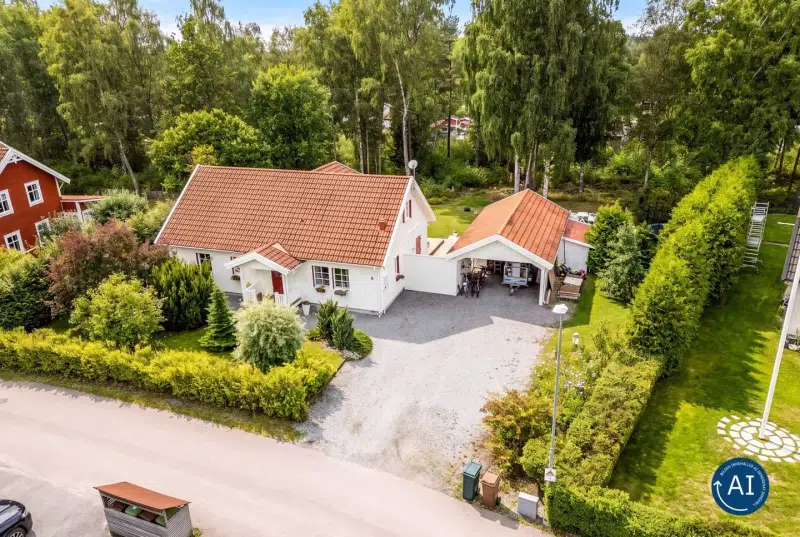 House, 7 rooms, 160 m² in Enköping