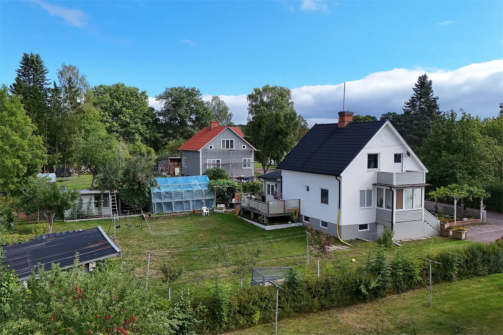 Bild 1 av 38 på Slånstigen 3