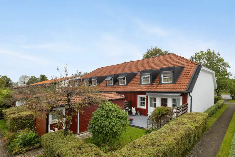 Apartment, 5 rooms, 116 m²