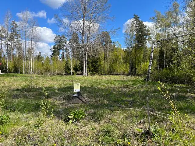 Bild 1 av 3 på VALLBY 4:2