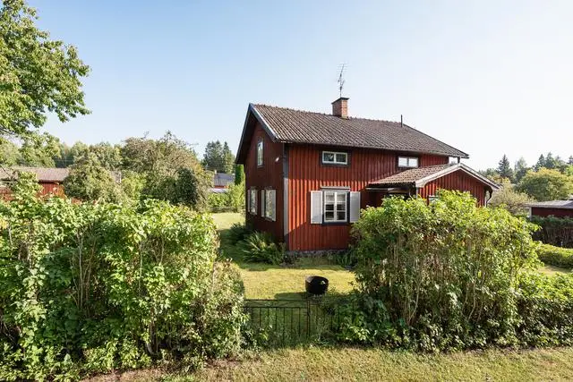 Image 1 of 21 of Marmaby 37
