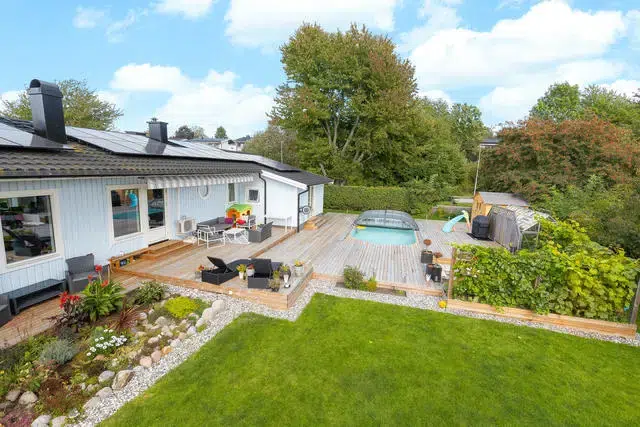 Villa, 5 rum, 180 m² i Håbo