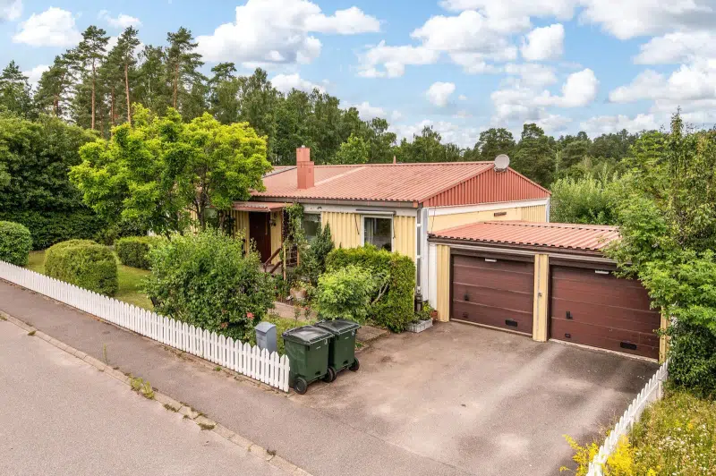 House, 7 rooms, 220 m² in Finspång