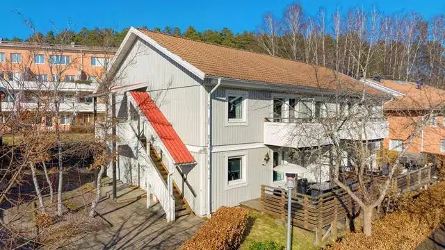 Apartment, 3 rooms, 75 m² in Salem
