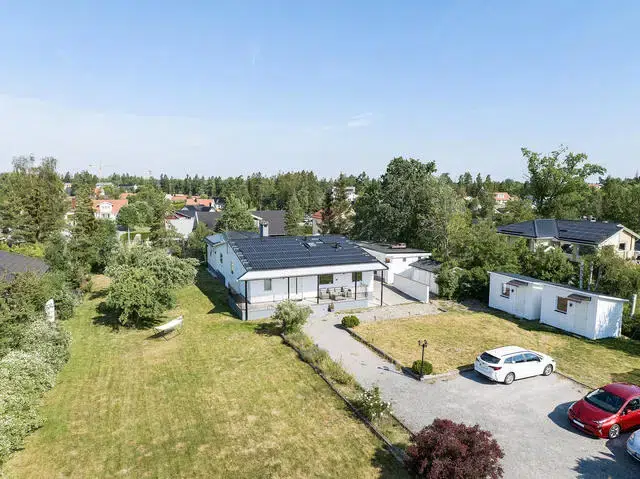 House, 9 rooms, 200 m² in Haninge