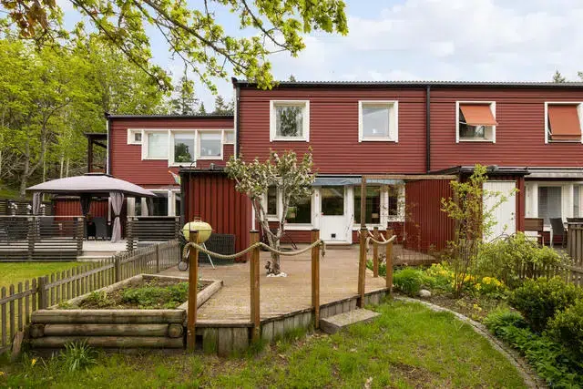 Apartment, 5 rooms, 111 m² in Haninge