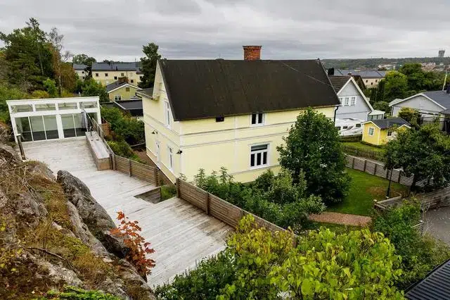 House, 7 rooms, 220 m² in Södertälje