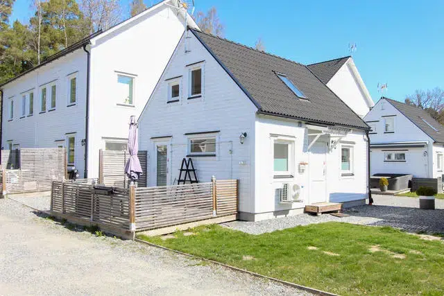 Lägenhet, 4 rum, 65 m² i Österåker