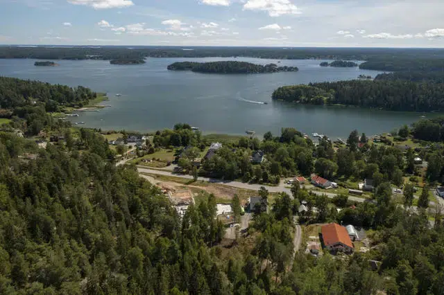 Tomt / mark, 1523 m² i Österåker
