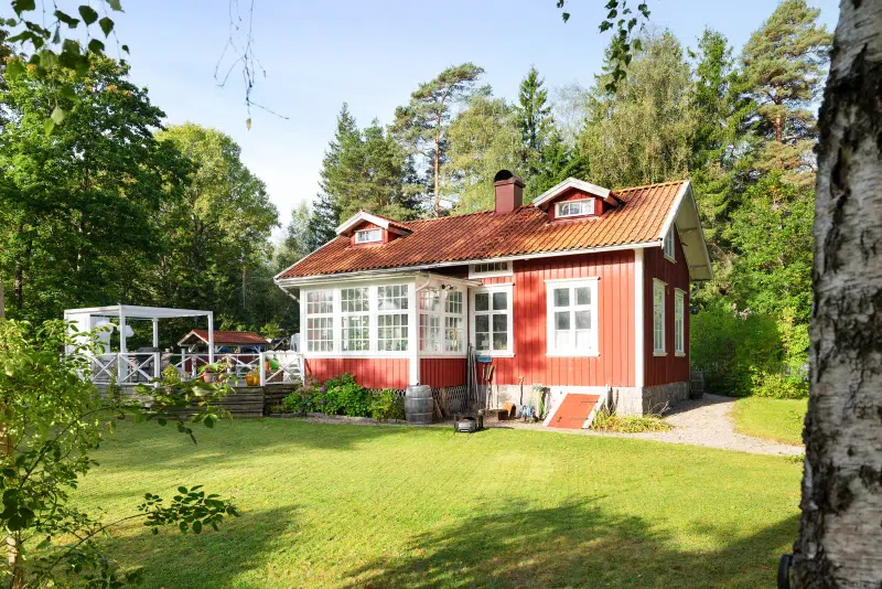 House, 4 rooms, 91 m² in Gråbo - Hjällsnäs