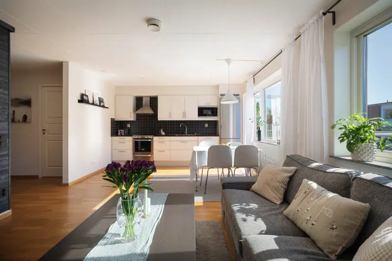 Apartment, 2 rooms, 65 m² in Hallerna