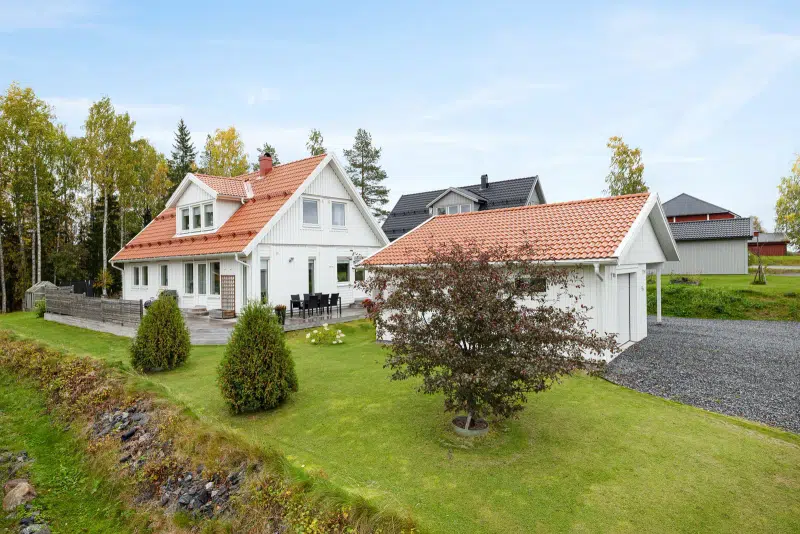 Villa, 6 rum, 155 m² i Bensbyn