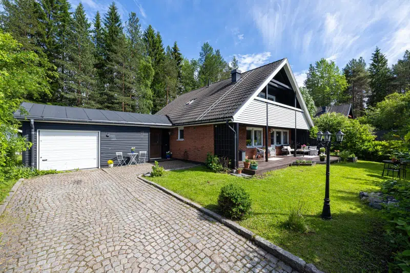 Villa, 6 rum, 178 m² i Knöppelåsen