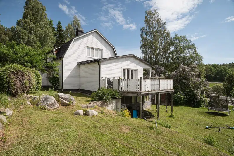 Villa, 7 rum, 140 m² i Bosvedjan