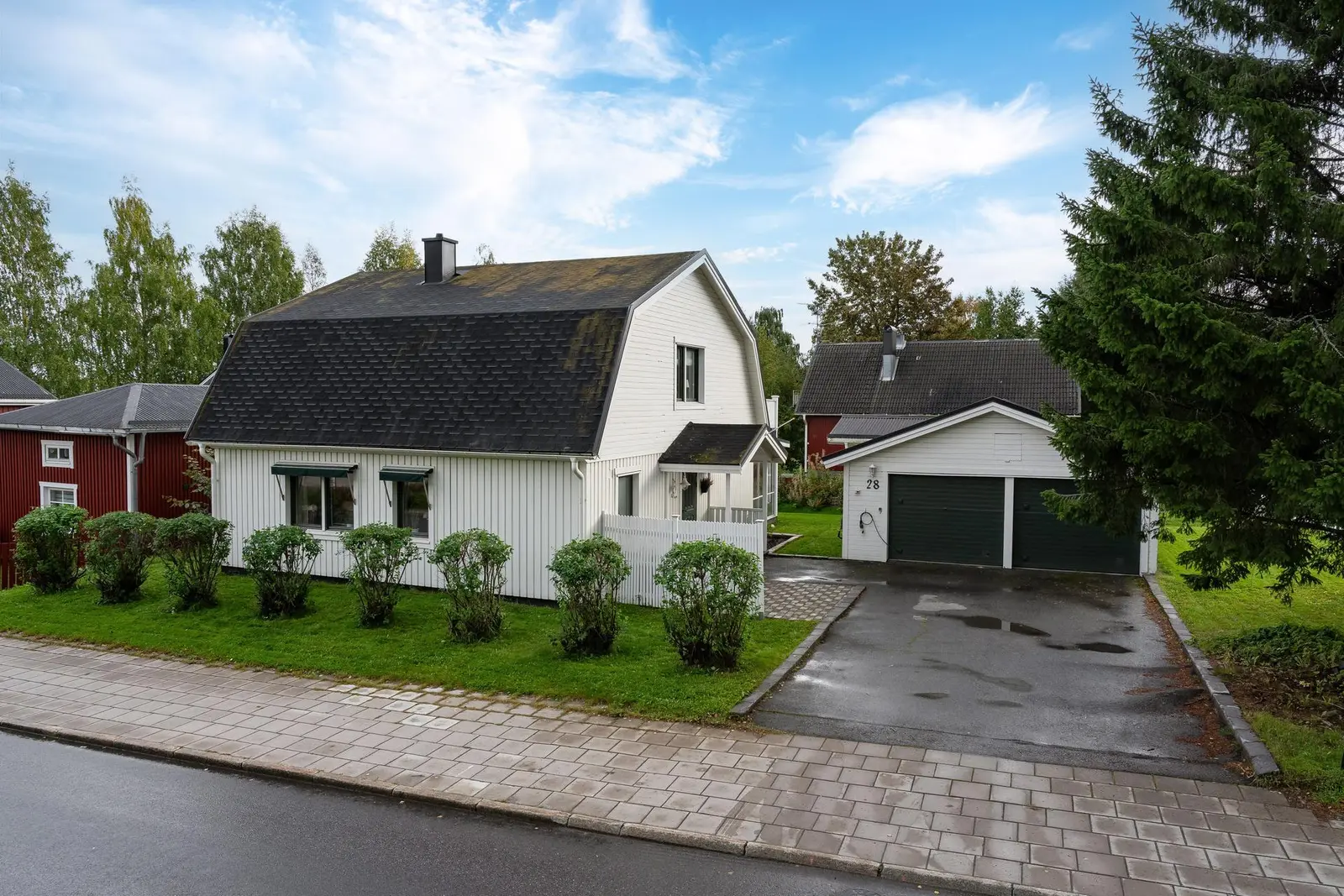 Bild 1 av 36 på Kyrkbrogatan