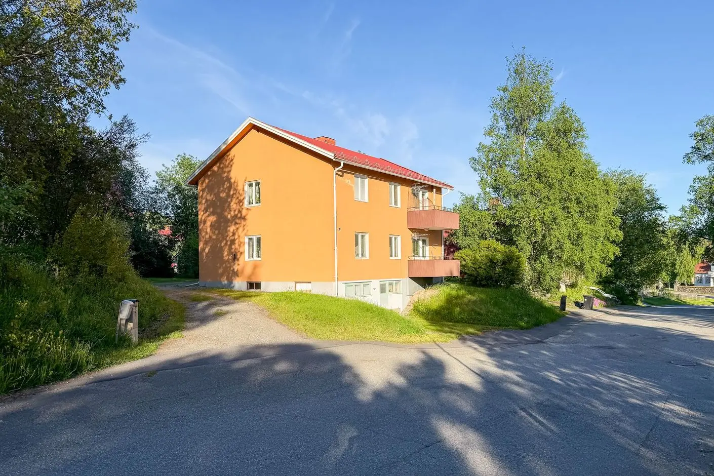 Image 1 of 30 of Stenbergsvägen 6