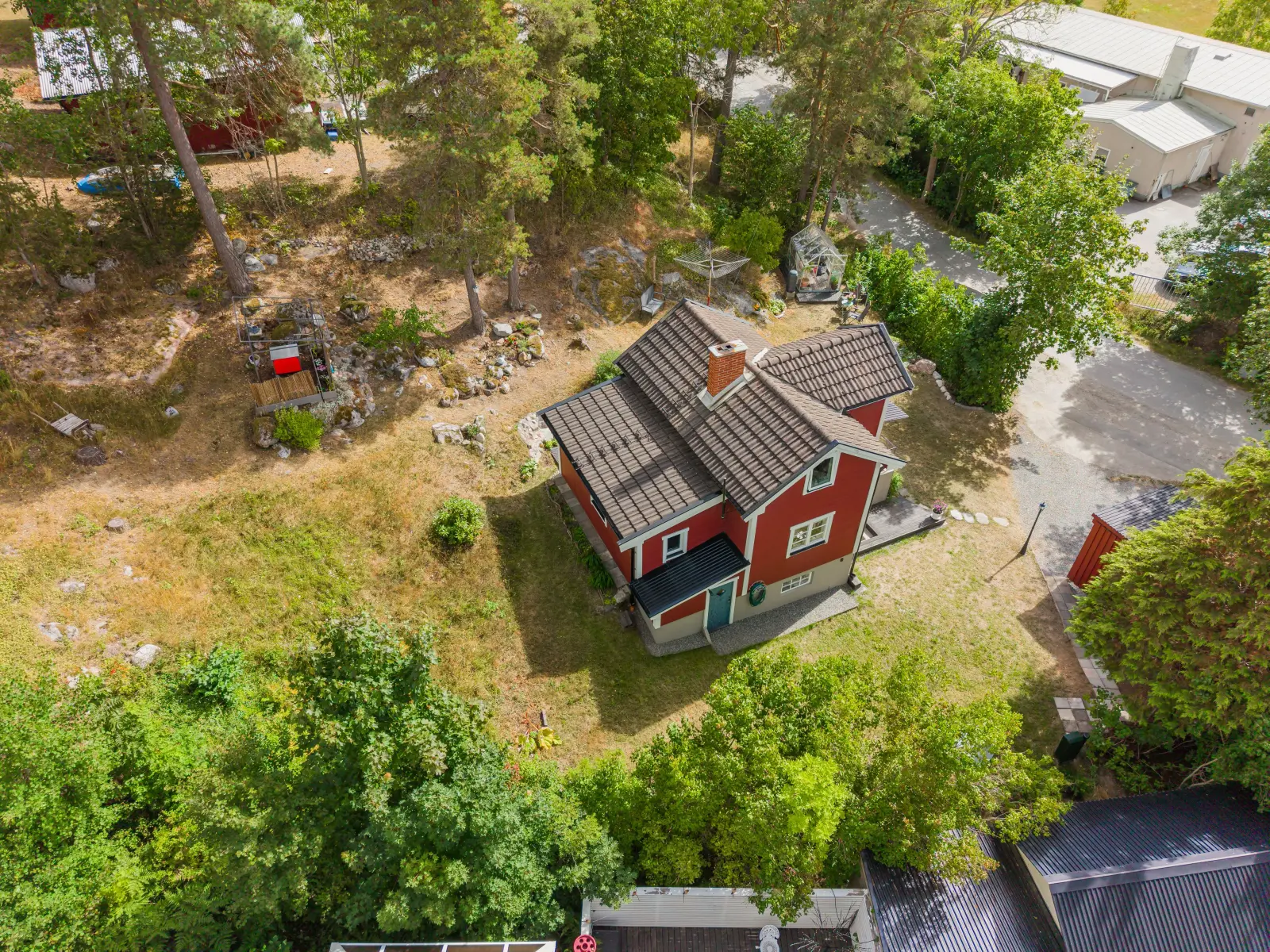 Bild 1 av 1 på Åsättravägen