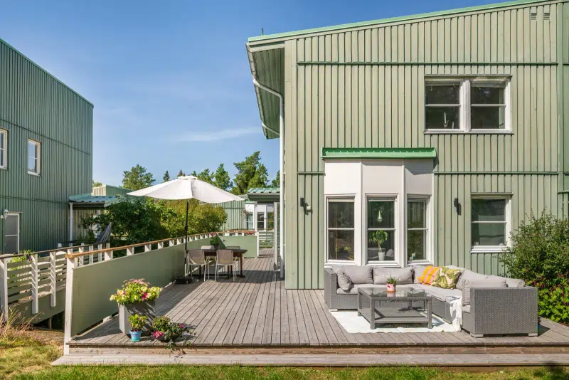 Semi-detached/terraced, 5 rooms, 121 m² in Täby