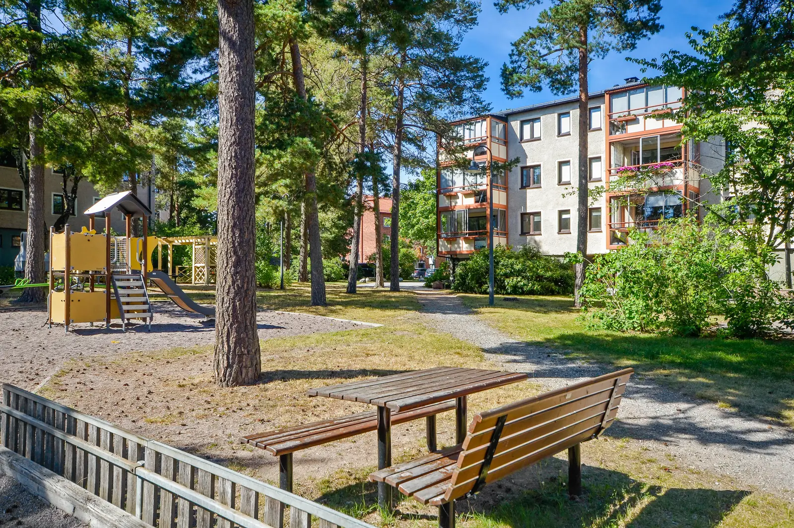 Lägenhet, Midgårdsvägen, Haninge Tyresö. Bild 1 av 1