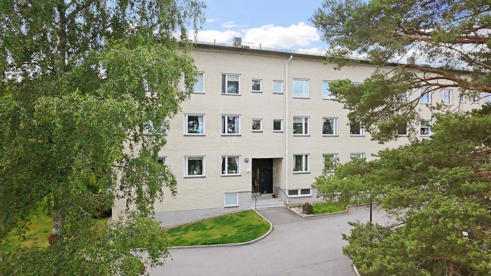 Lägenhet, Gränsvägen, Haninge Tyresö. Bild 1 av 1