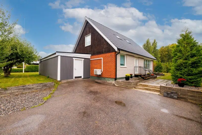 House, 5 rooms, 132 m² in Hallsberg