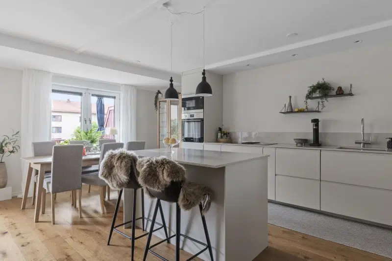 Apartment, 4 rooms, 110 m² in Gribbylund