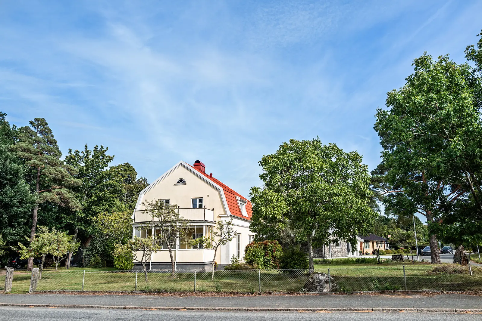 Image 1 of 27 of Storgatan 18