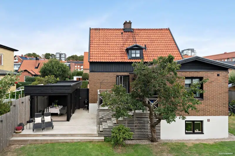 House, 7 rooms, 130 m² in Tågaborg